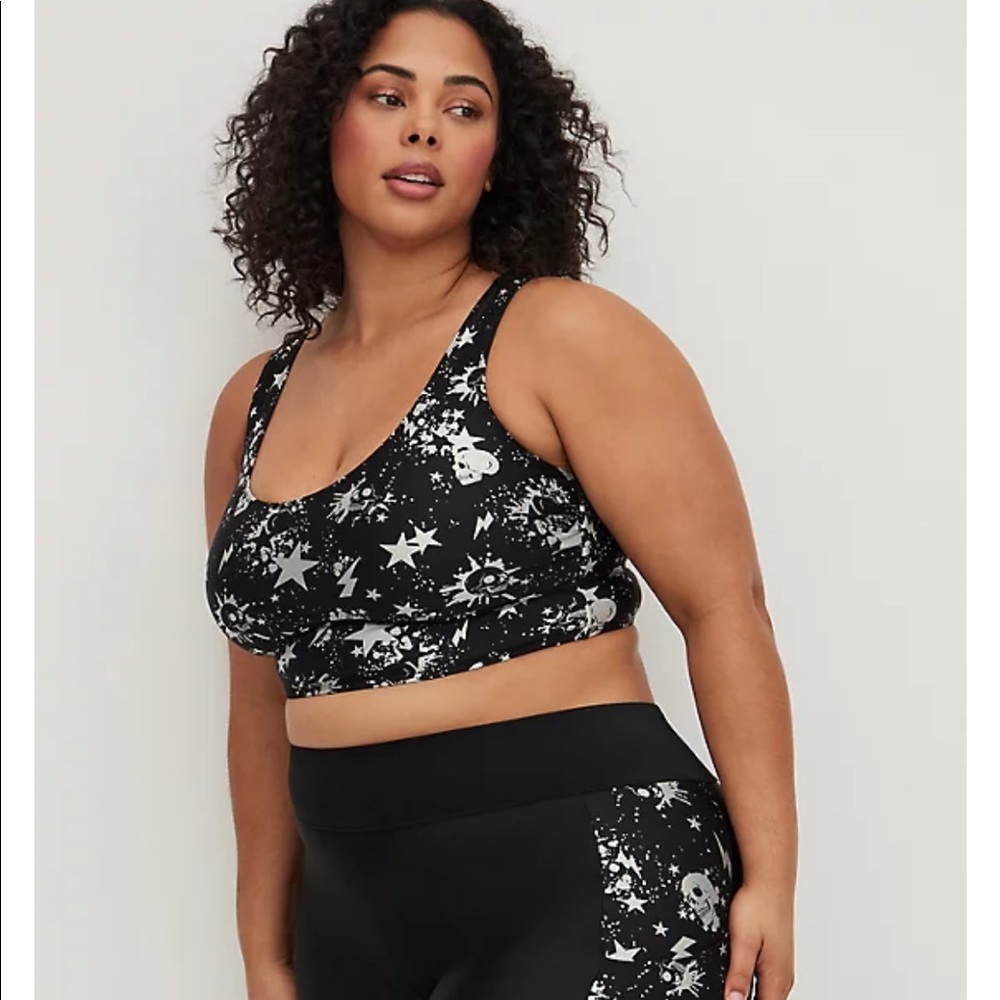 New! SET! Torrid Sz 3 Stars Skulls Swim Bathing Suit Top Leggings Bottoms 3X - Picture 3 of 7